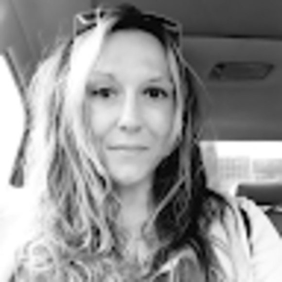 Meet your Posher, Analisa - Picture 1 of 1